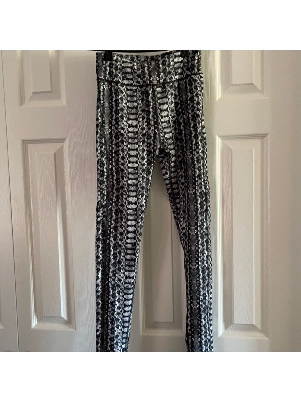 Under Armour Leggings Size S🥰🥰